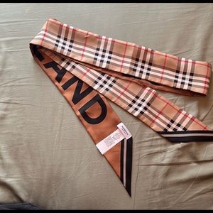 Vintage Check and Logo Print Silk Skinny Scarf